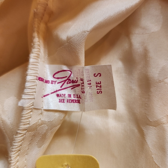 Vintage Designs By Faris Robe with Panties Size Small Kimono-Style Tie Missing - Picture 13 of 13